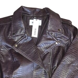 NWT ‎ BB Dakota Women's Faux Leather Croc Embossed Moto Biker Jacket Brown